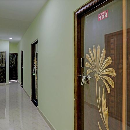 Spot On Hotel Leo Star Chandrapur Buitenkant foto