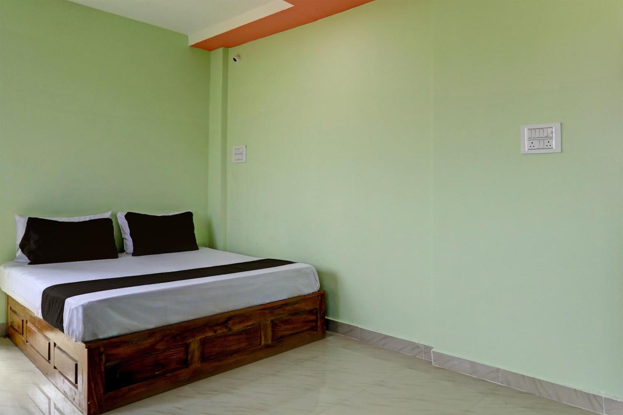 Spot On Hotel Leo Star Chandrapur Buitenkant foto