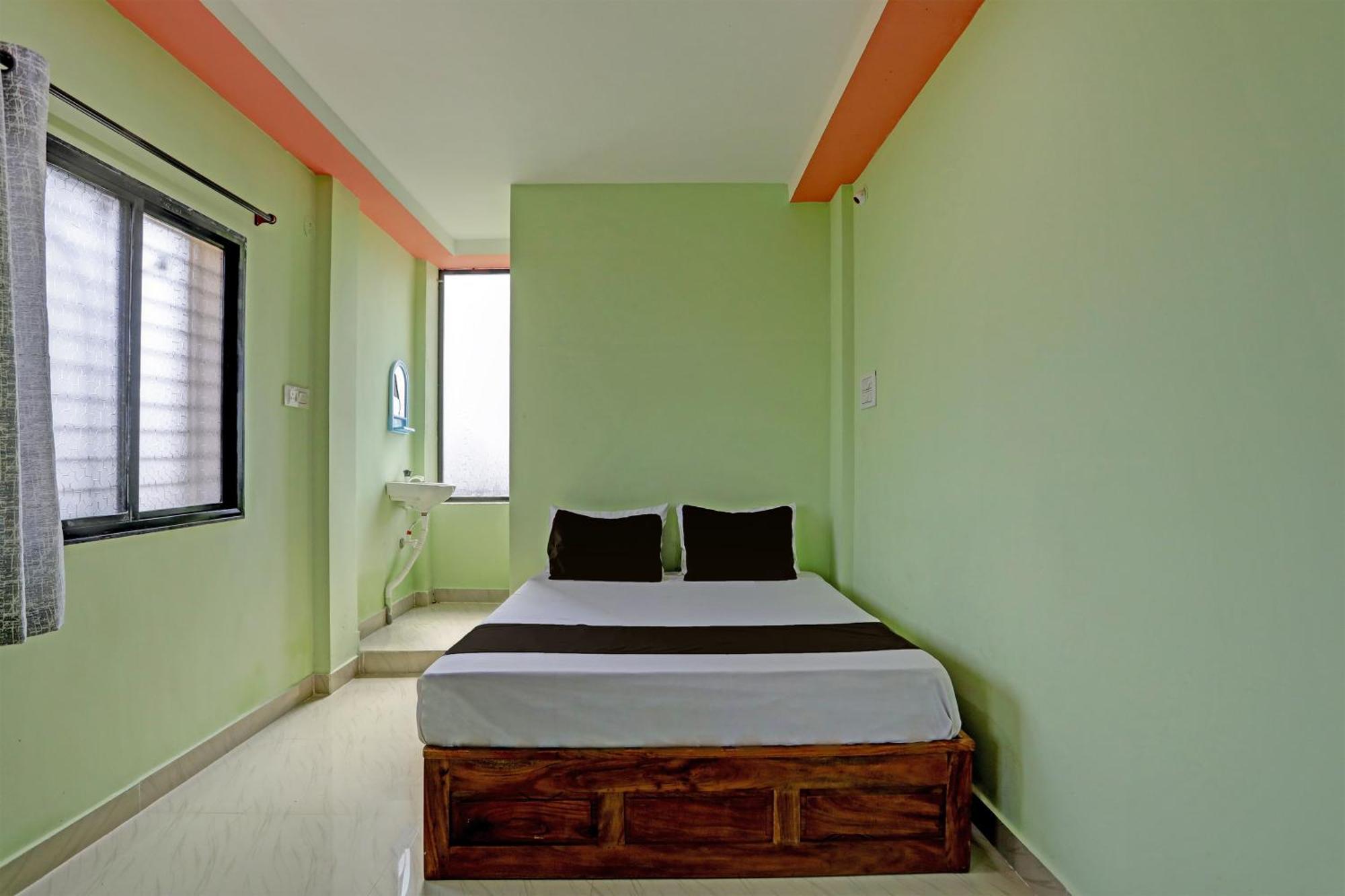 Spot On Hotel Leo Star Chandrapur Buitenkant foto