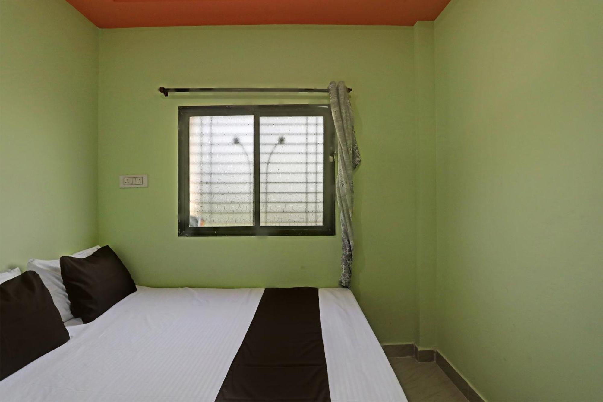 Spot On Hotel Leo Star Chandrapur Buitenkant foto