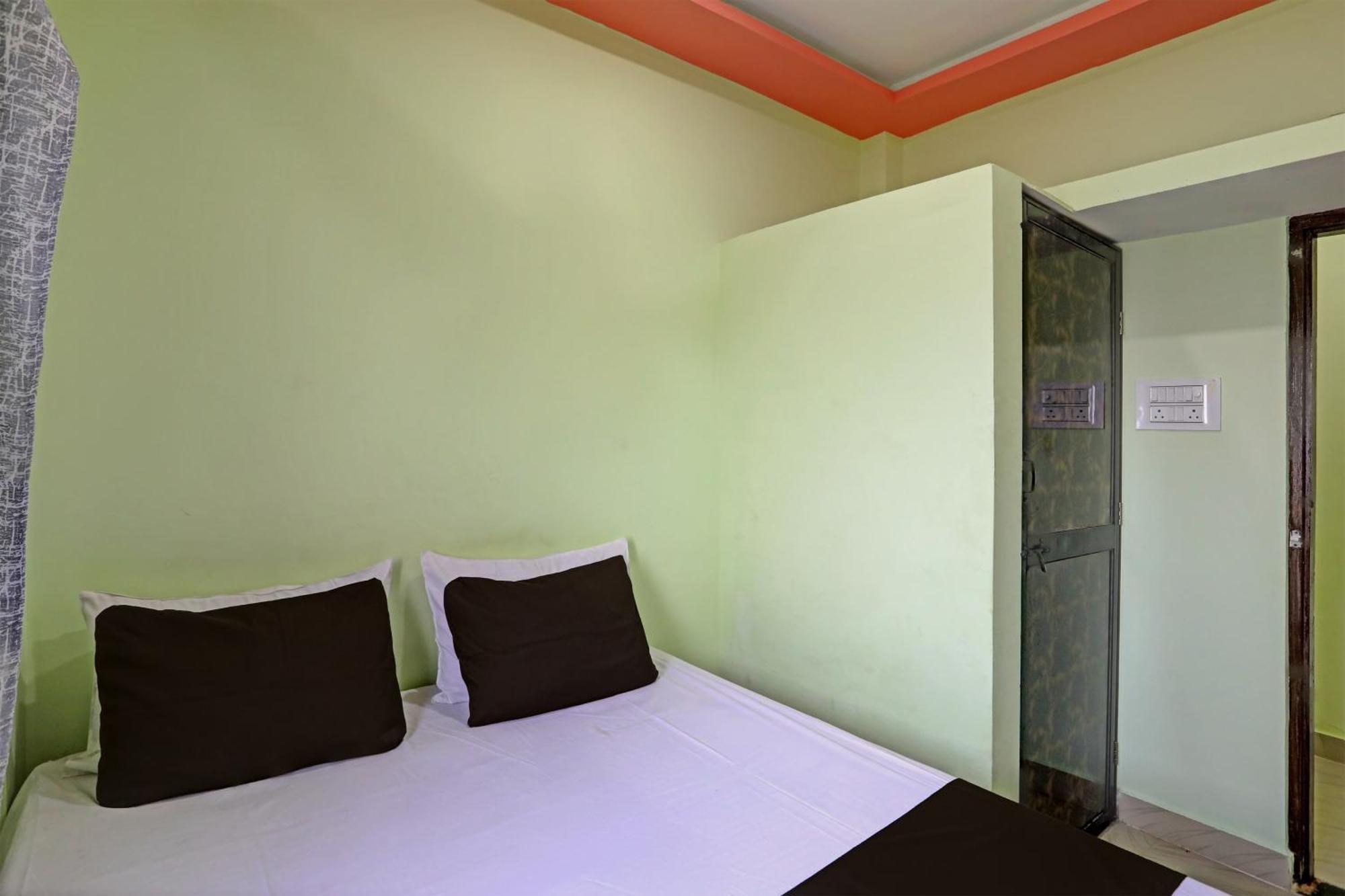 Spot On Hotel Leo Star Chandrapur Buitenkant foto
