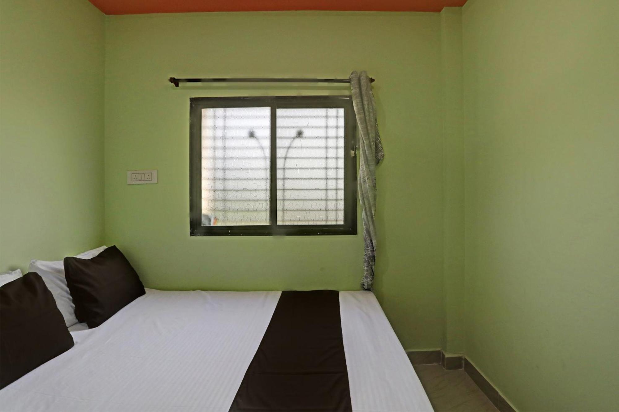 Spot On Hotel Leo Star Chandrapur Buitenkant foto